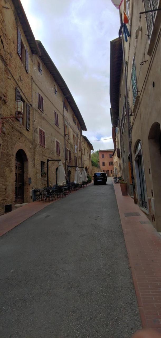 B&B Le Undici Lune San Gimignano Exteriör bild