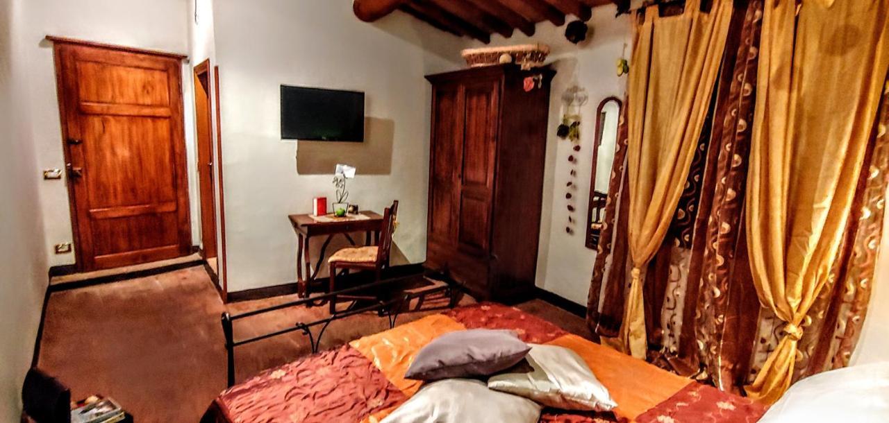 B&B Le Undici Lune San Gimignano Exteriör bild